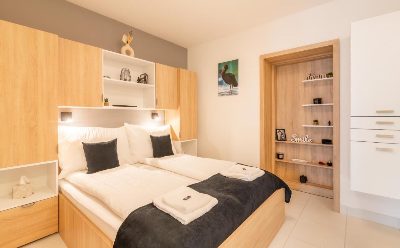 Jegmadar & Fekete Golya Apartmanok Mosonmagyaróvár Exteriér fotografie