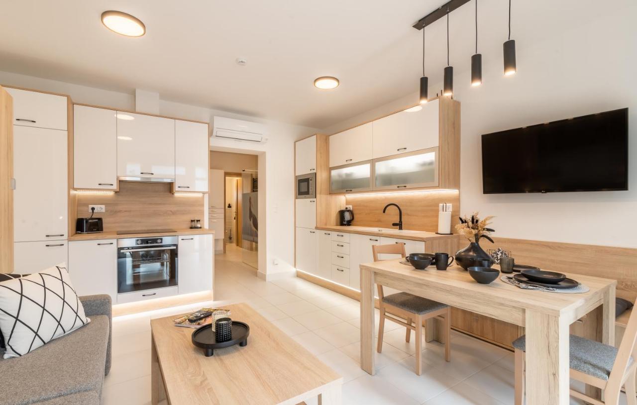 Jegmadar & Fekete Golya Apartmanok Mosonmagyaróvár Exteriér fotografie