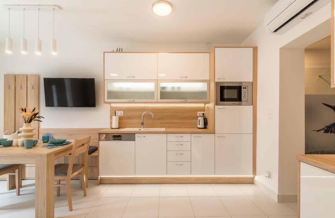 Jegmadar & Fekete Golya Apartmanok Mosonmagyaróvár Exteriér fotografie