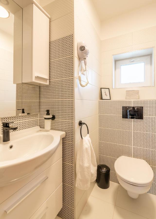 Jegmadar & Fekete Golya Apartmanok Mosonmagyaróvár Exteriér fotografie