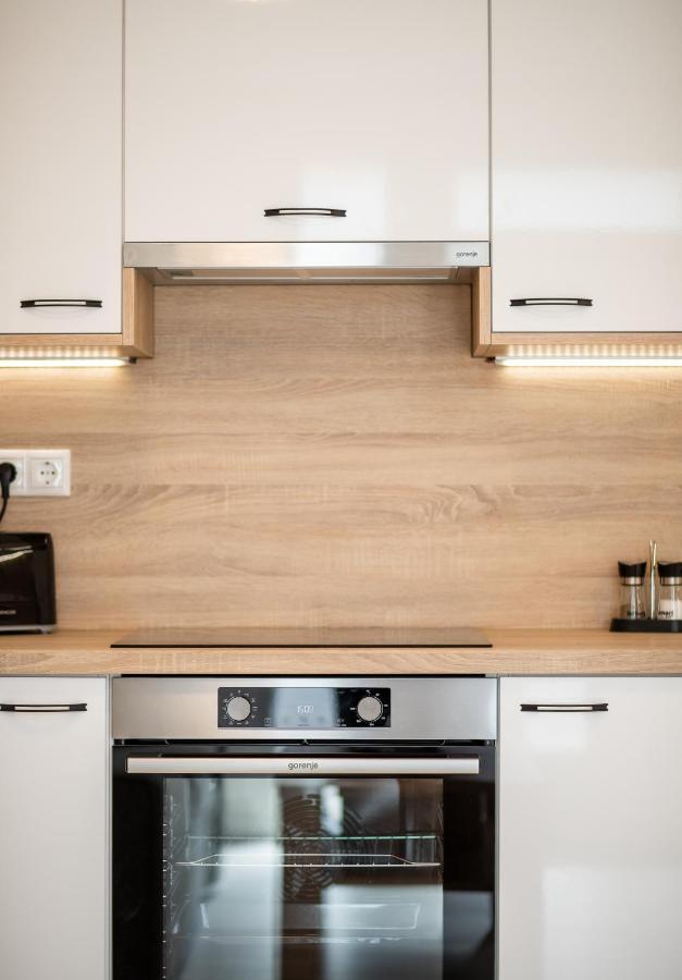 Jegmadar & Fekete Golya Apartmanok Mosonmagyaróvár Exteriér fotografie